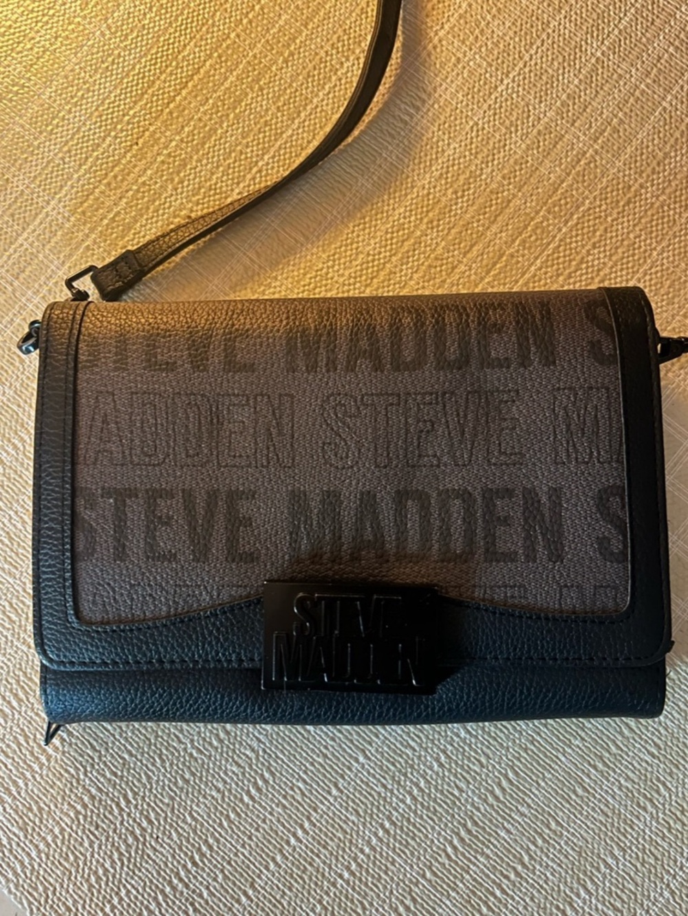 Steve Madden Black Crossbody Wallet Bag